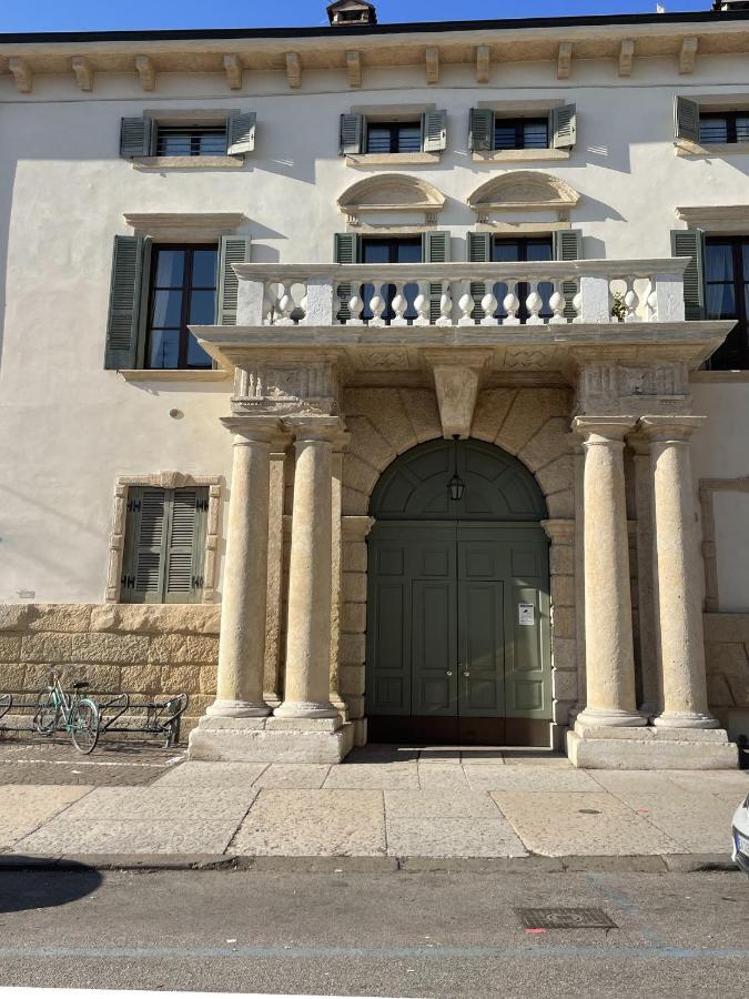 Antiche Colonne Apartment Verona Ngoại thất bức ảnh