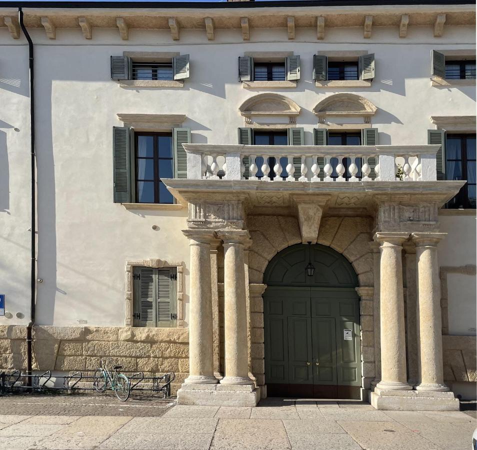 Antiche Colonne Apartment Verona Ngoại thất bức ảnh